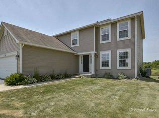 1526 Fox Sedge Trl, Woodstock, IL 60098