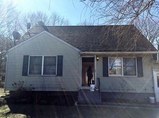 (Undisclosed Address), Bay Shore, NY 11706
