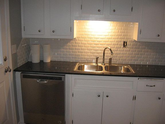 4th image of 2229 Hasley Dr