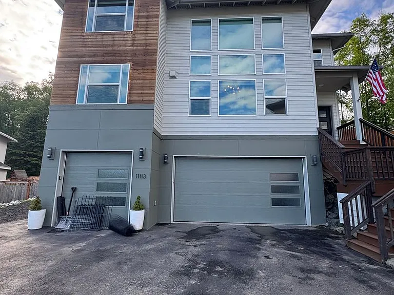 11113 June Agnes Cir — Photo 1