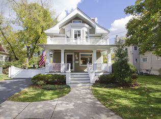 335 N Montclair Ave, Glen Ellyn, IL