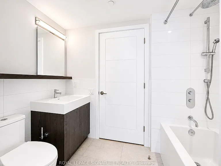 2525 Bathurst St #508 — Photo 12