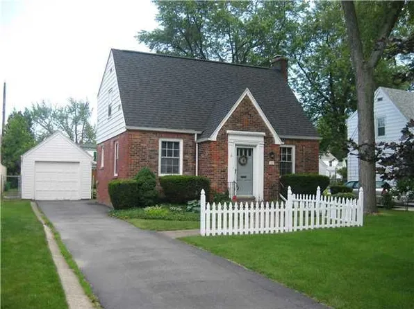 181 Willow Breeze Rd, Buffalo, NY 14223