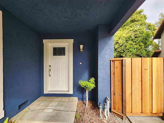 2nd image of 138 Brenton Ct #B