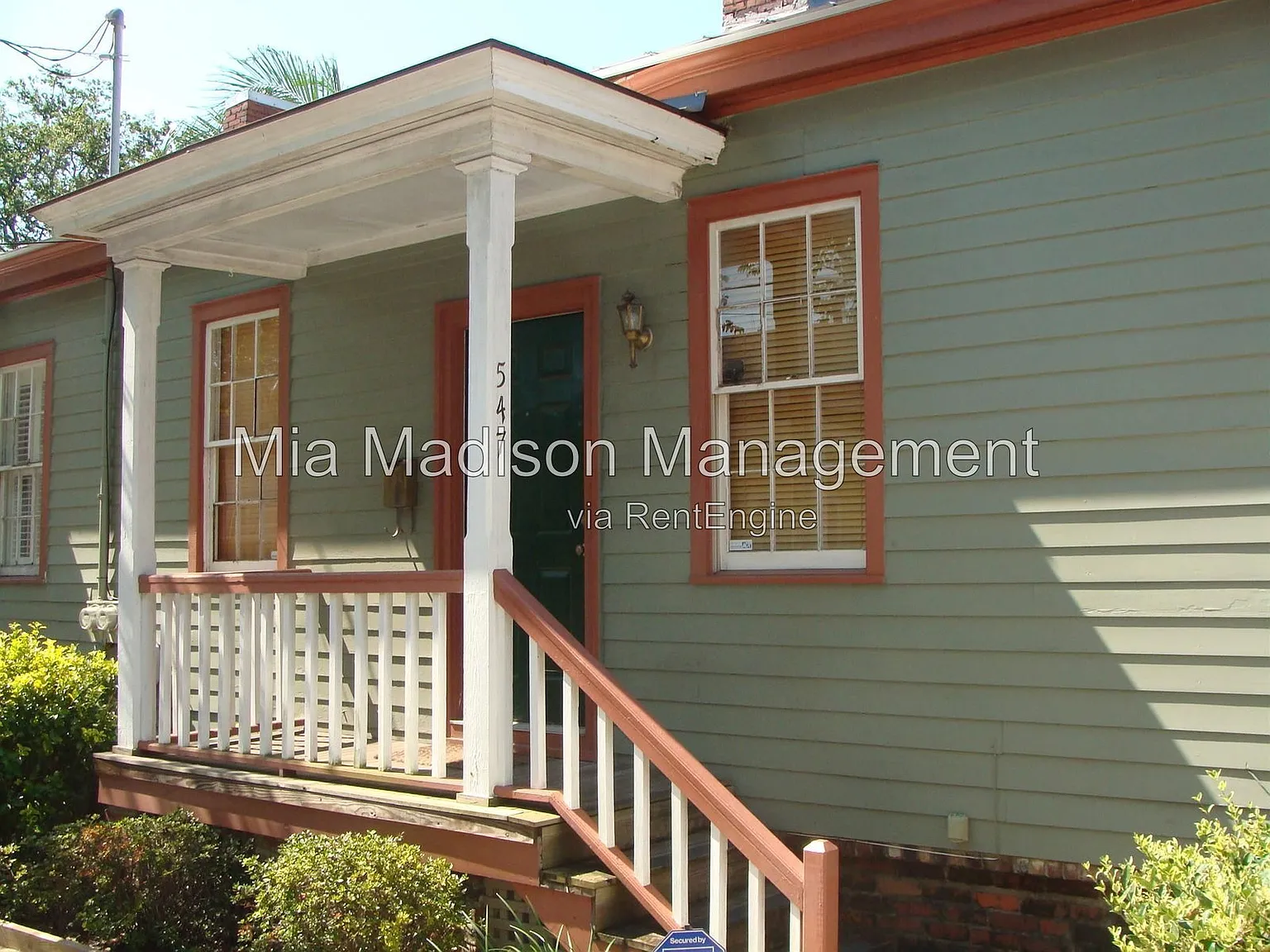 2 bed, 1.0 bath, 650 sqft, $1,995 — Photo 2