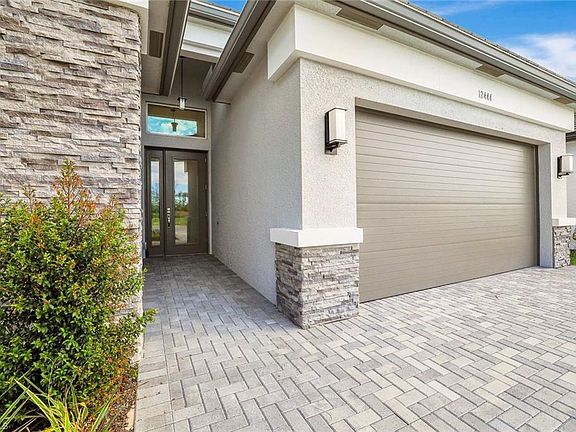 2nd image of 12444 Violet Ln