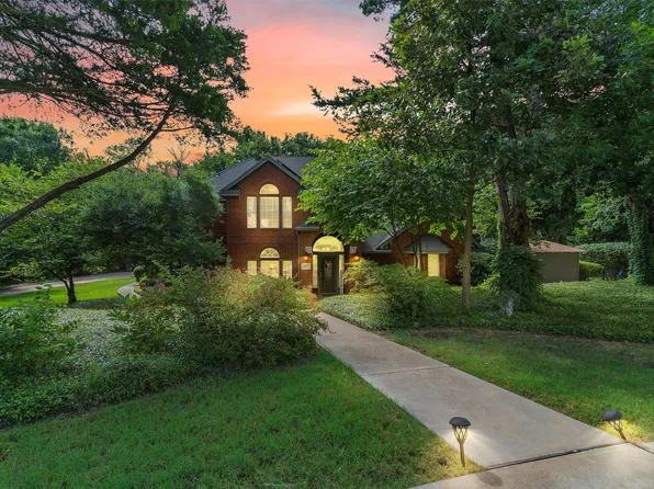 405 Ovilla Oaks Dr, Red Oak, TX 75154