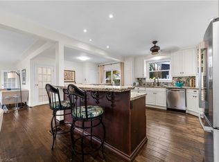 21 Lakeside Dr, Grimsby, ON L3M2K9