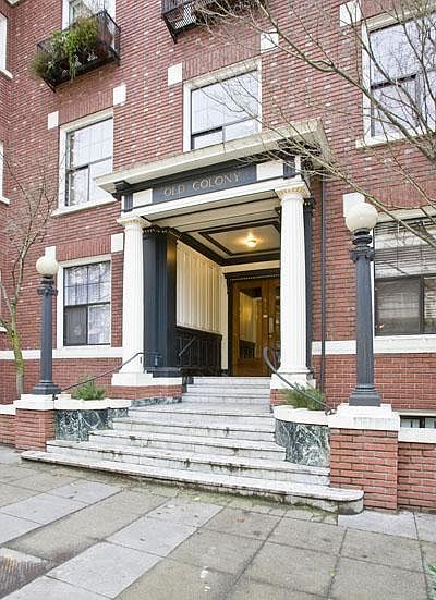 1st image of 615 Boren Ave APT 29