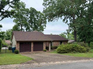 8 Markham Place Cir, Little Rock, AR 72211