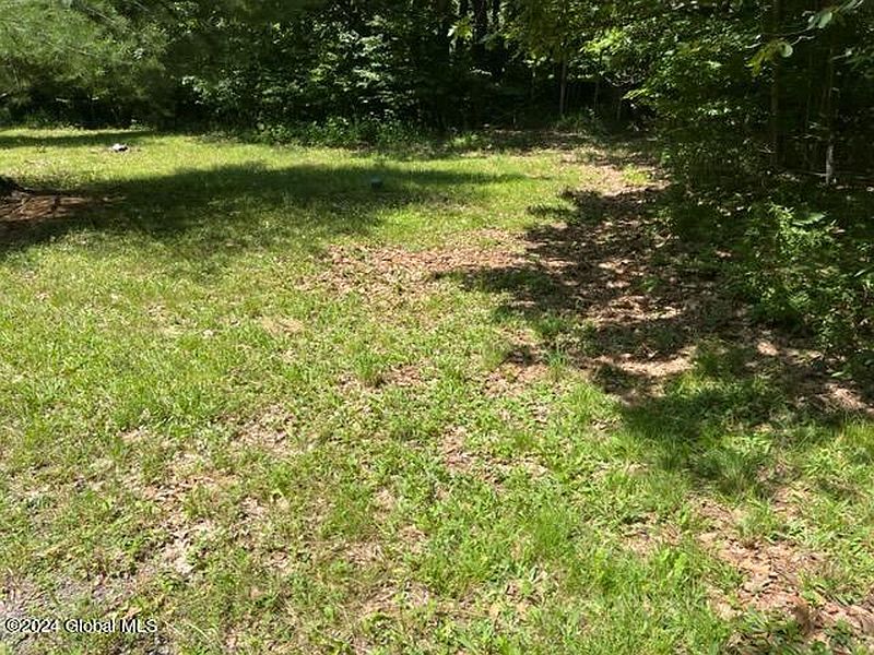 4th image of L16.111 Donlan Heights Road