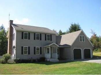 1st image of 90 Oak Hollow Ln