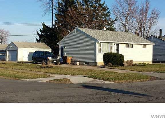 2nd image of 97 Alaska St