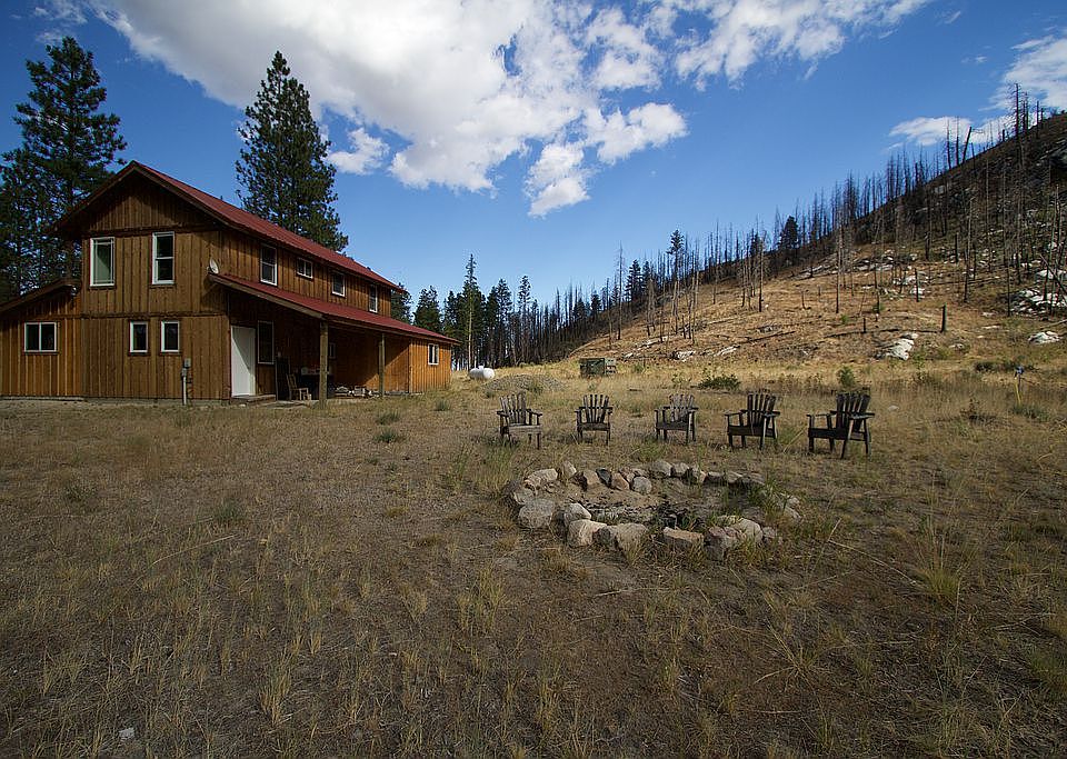 3br home on 30 acre parcel. 