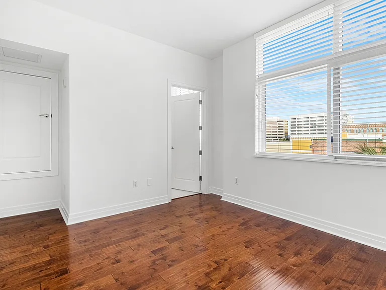 331 Cleveland St #315 — Photo 15