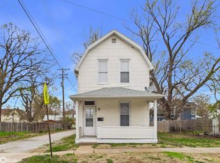 218 N 8th St, Keokuk, IA 52632