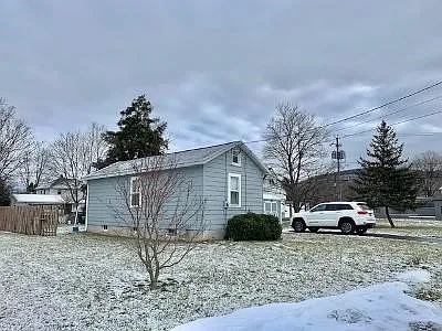 1008 South Ave photo 1