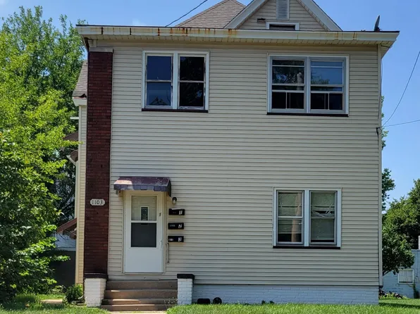 1103 N Douglas St, Peoria, IL 61606