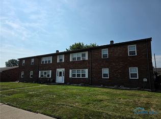 105 Blair Dr #7, Walbridge, OH 43465