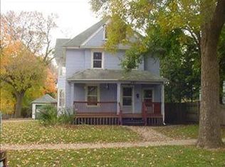 497 Lincoln Ave, Elgin, IL 60120