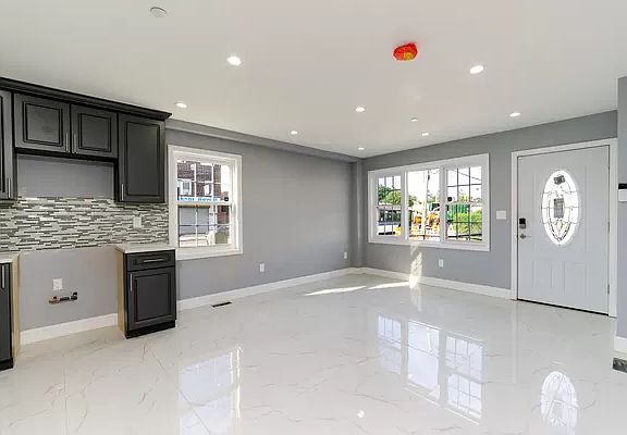 3rd image of 117-02 204th St #A