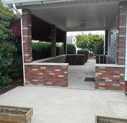 Private side patio...view from backyard.
