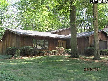 1st image of 107 Northwood Hollow Ct