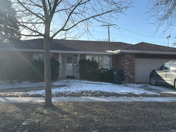 18302 Bock Rd, Lansing, IL 60438