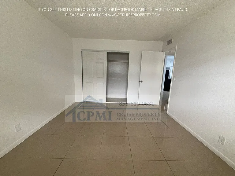 Riverside Manor/N'ice Apartments - 889 Riverside Drive, Ft. Lauderdale, FL 33312 — Photo 40