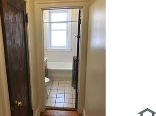 7456 S Eberhart Ave #205, Chicago, IL 60619