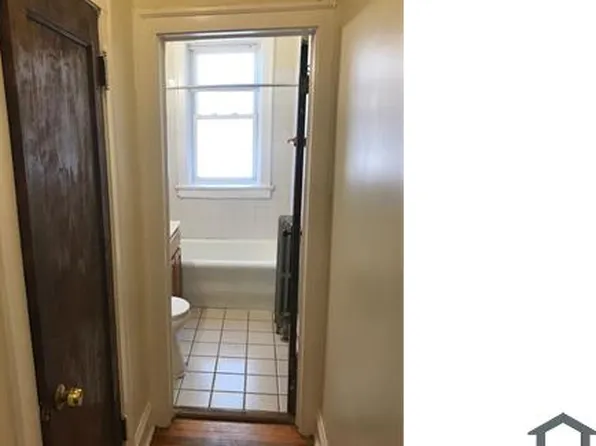 7456 S Eberhart Ave #205, Chicago, IL 60619