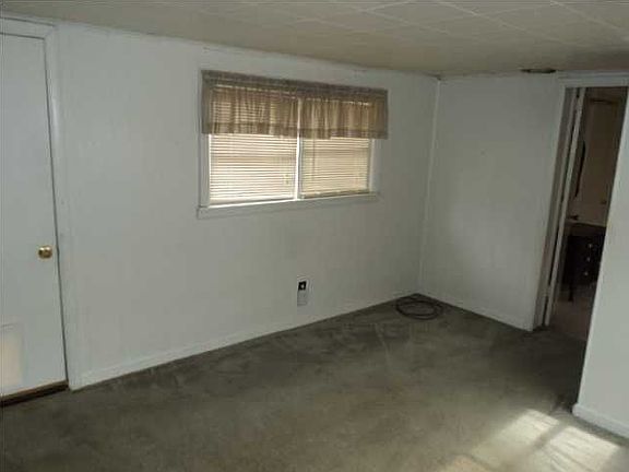 5th image of 406 Forest Hills Dr