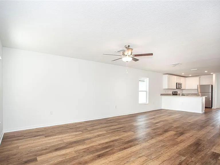 5202 Sailor Rd — Photo 4