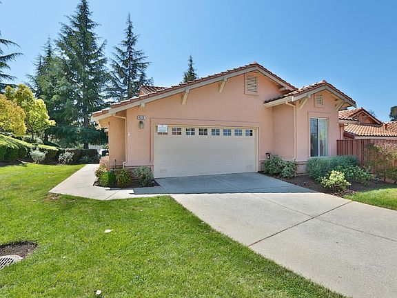 2nd image of 4013 Wimbledon Ct