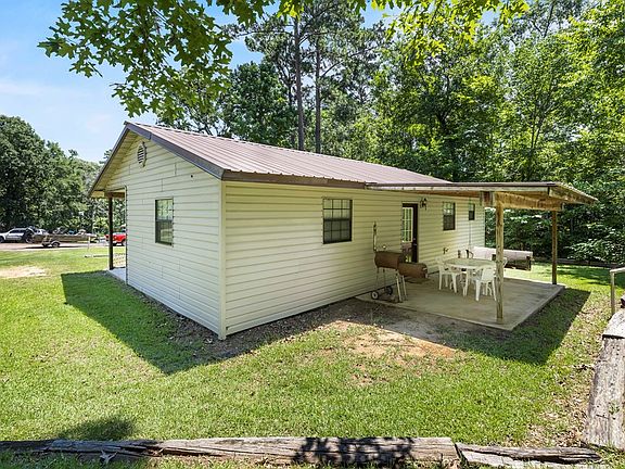 4th image of 378 Parkside Dr