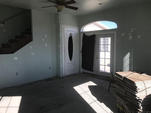 2nd image of 4685 Park Dr