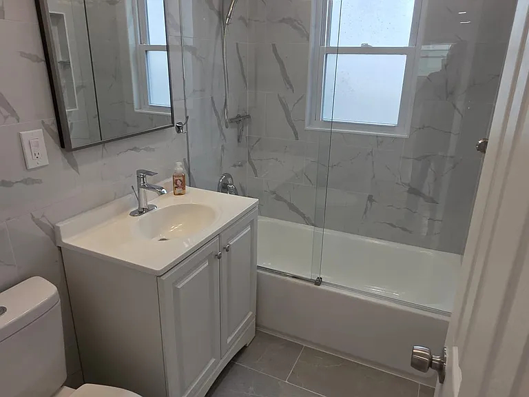 5200 Meadowview Ave #2 — Photo 23