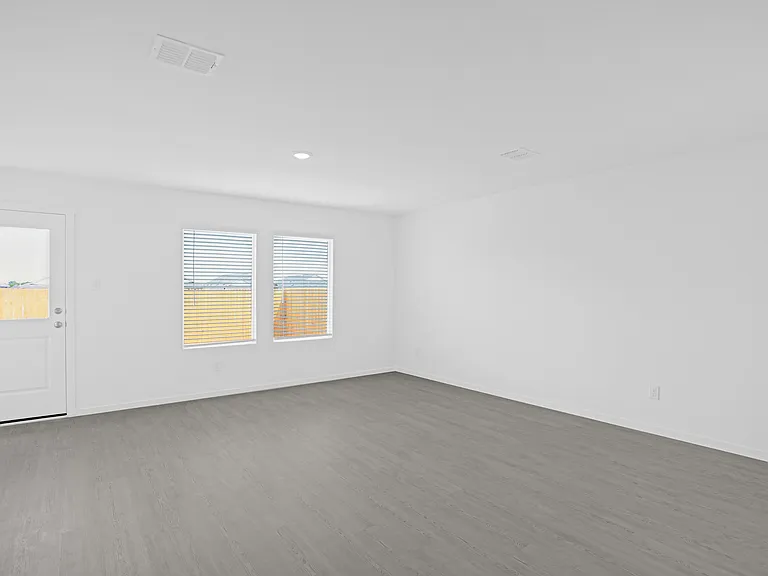 819 Pawpaw Dr — Photo 17