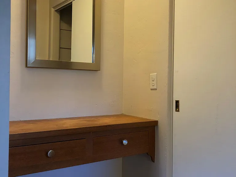 2201 W Catalina Dr — Photo 17