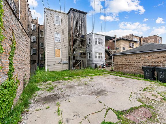 3rd image of 8122 S Evans Ave