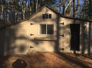 1 Sauna Row Rd, Townsend, MA 01474