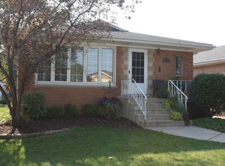 10200 S Utica Ave, Evergreen Park, IL 60805