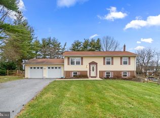 5792 Catoctin Vista Dr, Mount Airy, MD 21771