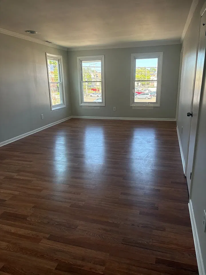 3 bed, 1.5 bath, 1200 sqft, $2,450 — Photo 1