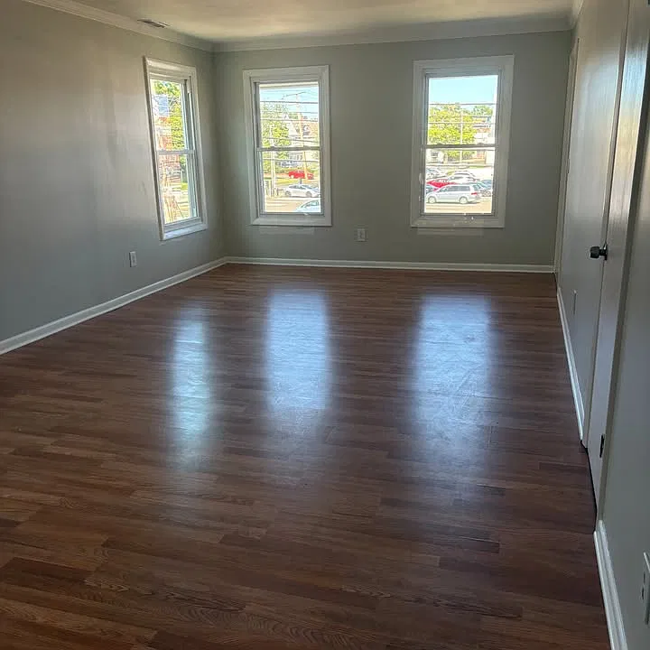 736 Savin Ave #3B