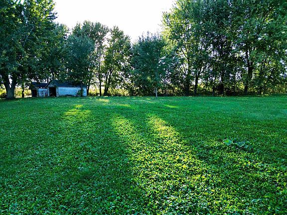3rd image of 109 Old Sewer Rd