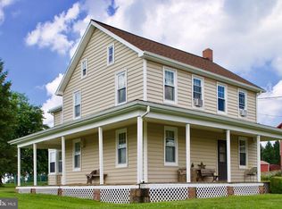 15 Saginaw Rd, Mount Wolf, PA 17347