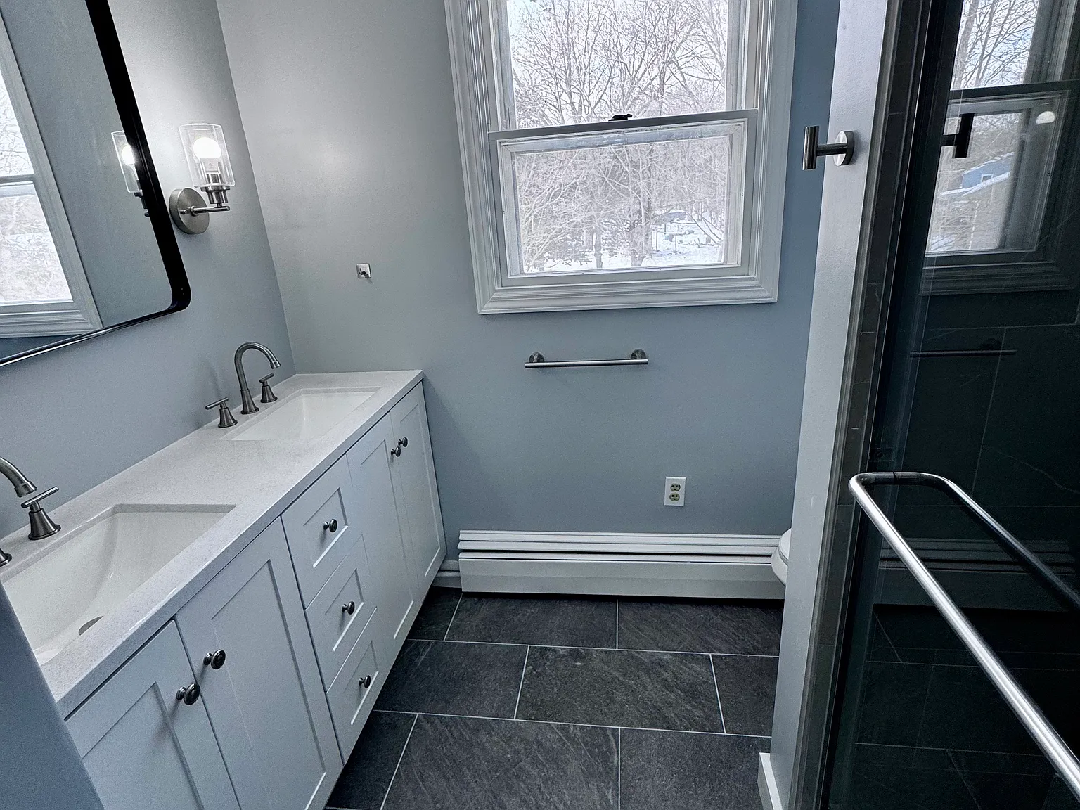 2 bed, 2200 sqft, $2,300 — Photo 3