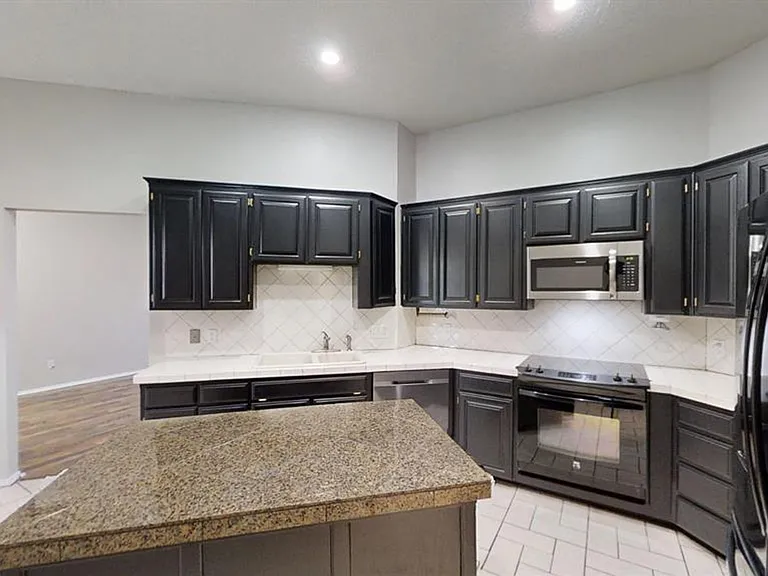 2321 Hammond Blvd — Photo 9