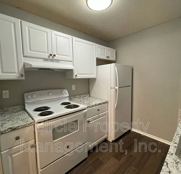 4117 Hunters Ridge Dr SW #11 — Photo 8